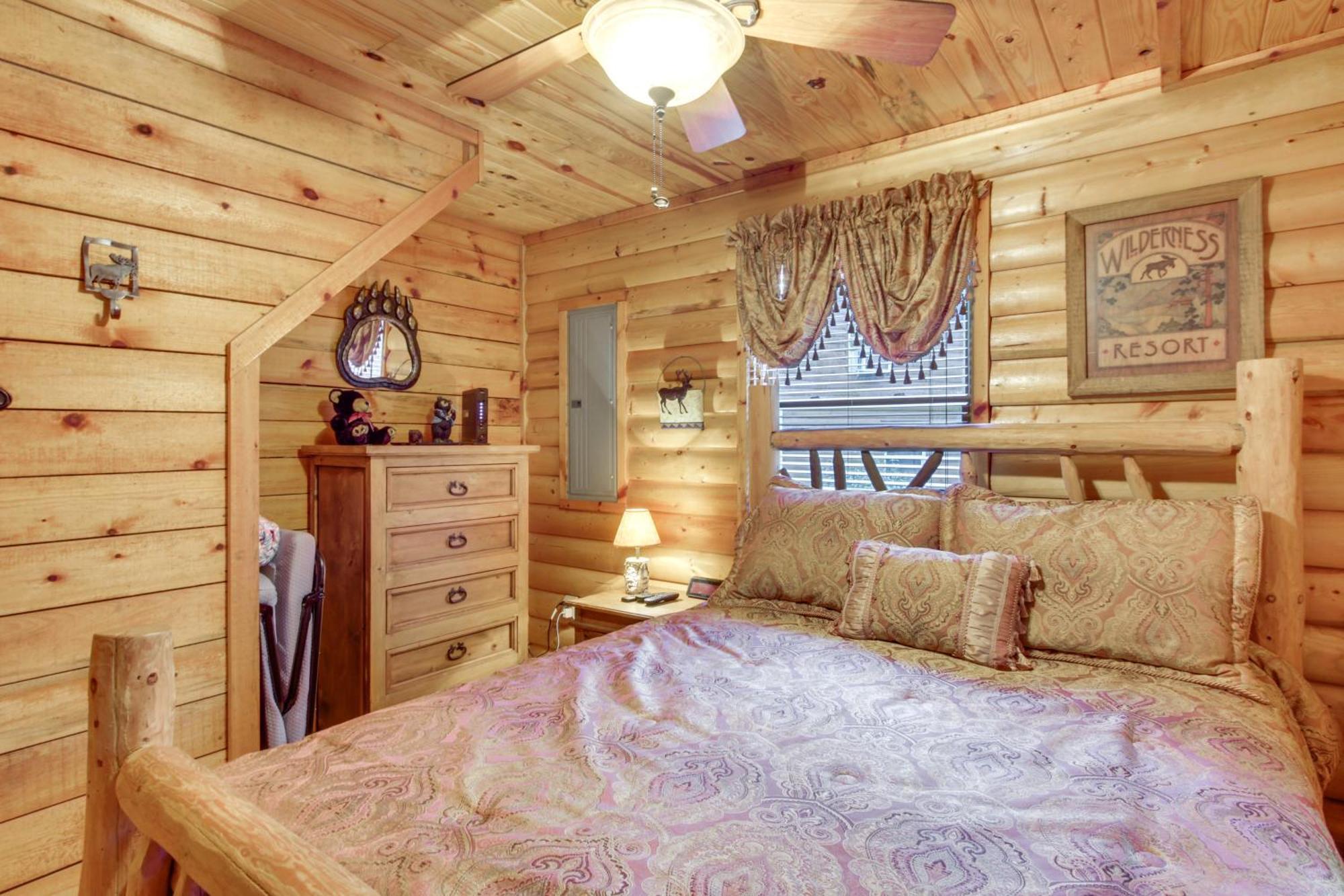 Pet-Friendly Cosby Log Cabin With Backyard And Porch! Exterior photo
